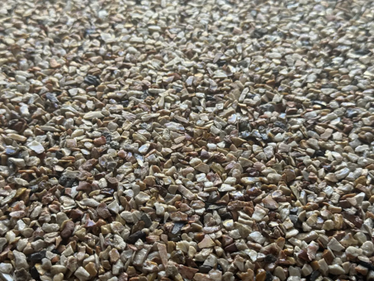 Stone carpet installation by B-Cool